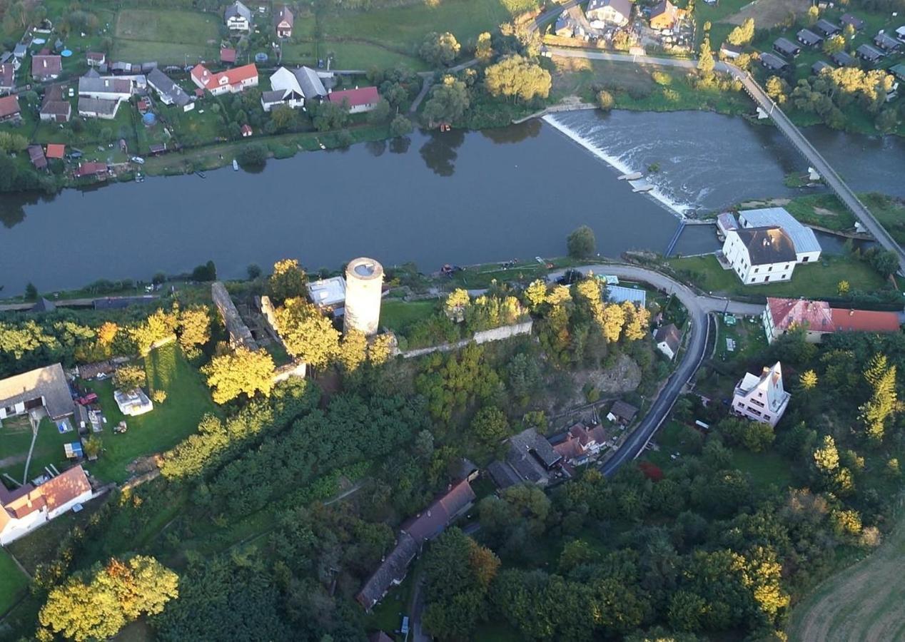 Penzion U Jezu Dobronice Esterno foto